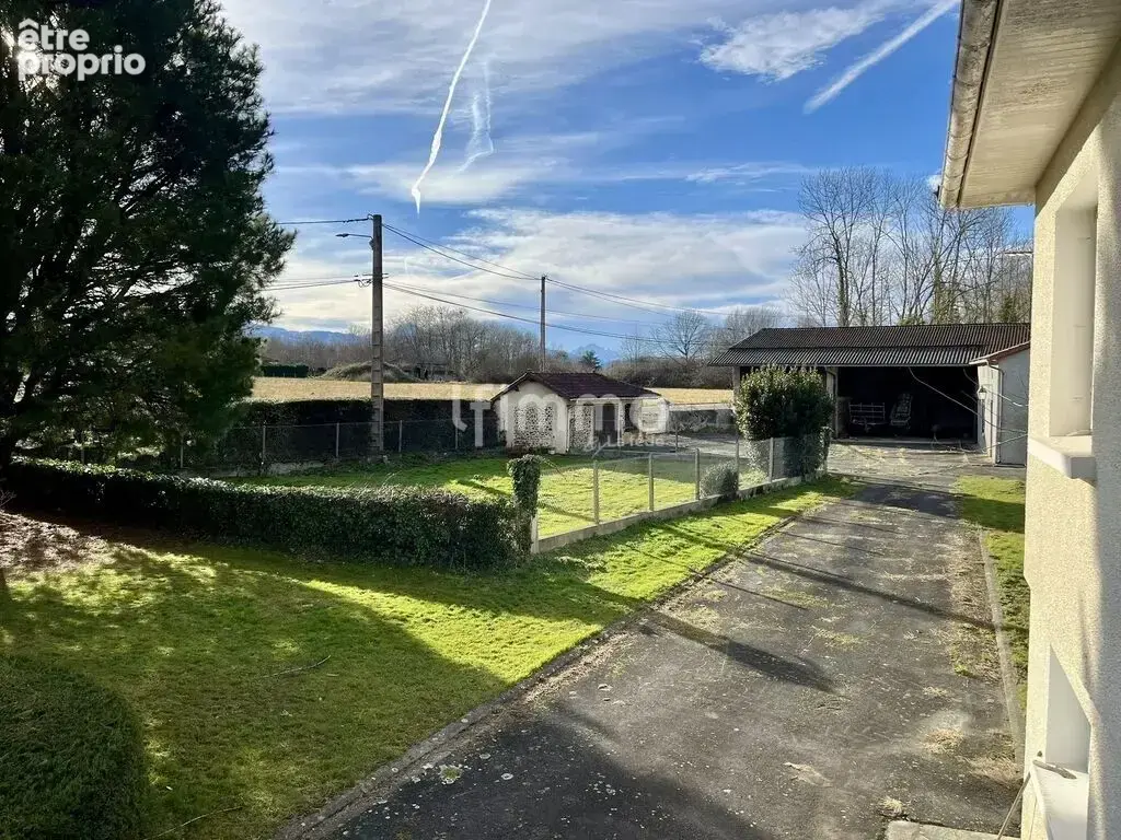 Maison + ferme rénovée sur 1 ha avec bois - photo 2