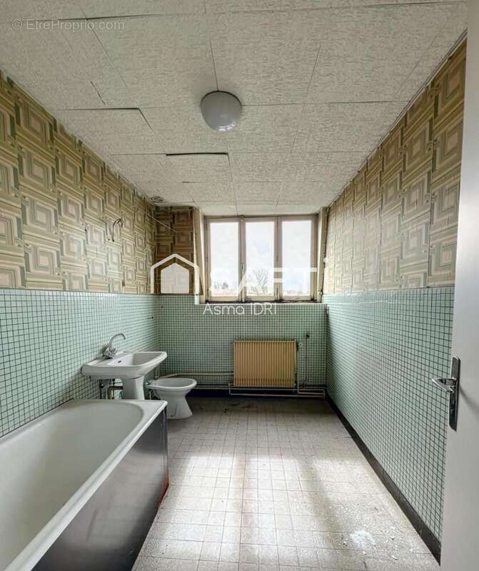 Photo 3 - Commerce à HENIN-BEAUMONT