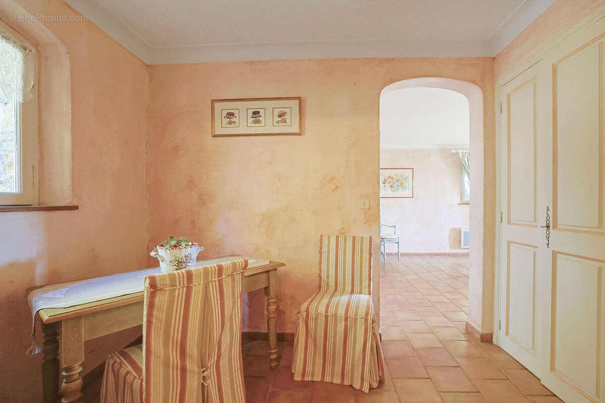 Maison à MOISSAC-BELLEVUE