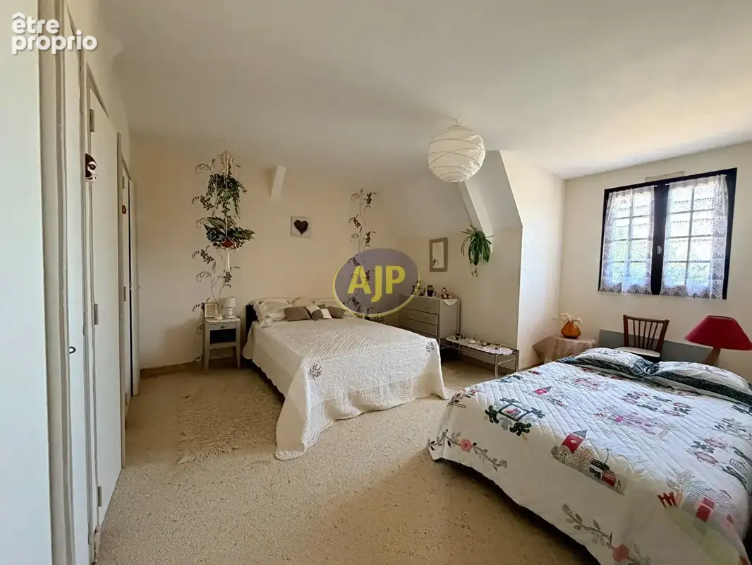 Maison Grand-Fougeray 6 pièces 153 m² - 2356 m² Terrain - photo 8