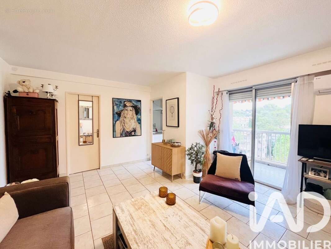 Photo 3 - Appartement à LE CANNET