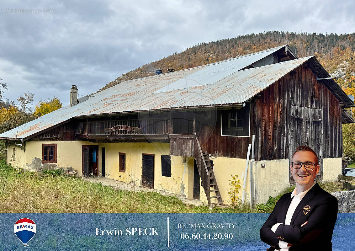 Maison à ARACHES-LA-FRASSE