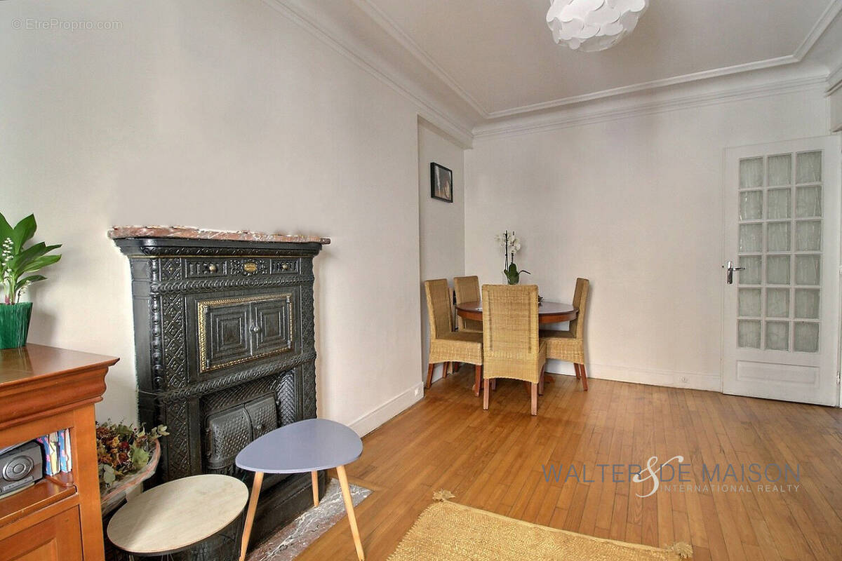 Appartement à PARIS-18E