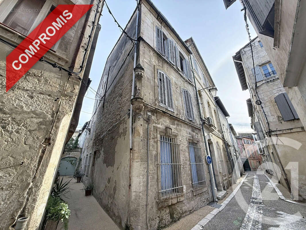 Autre à TARASCON