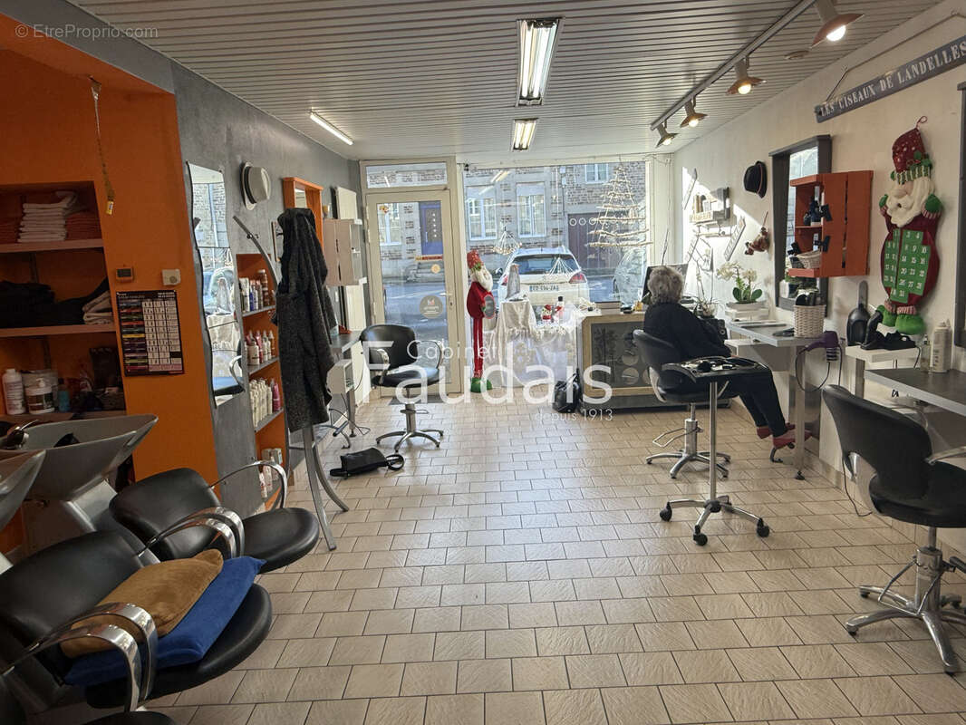 Appartement à LANDELLES-ET-COUPIGNY