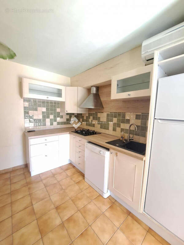 Maison 148 m² à Pezens  - photo 7