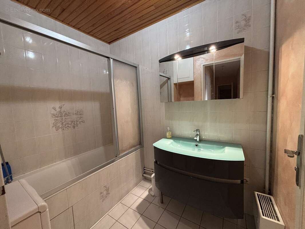 Appartement à BROU-SUR-CHANTEREINE