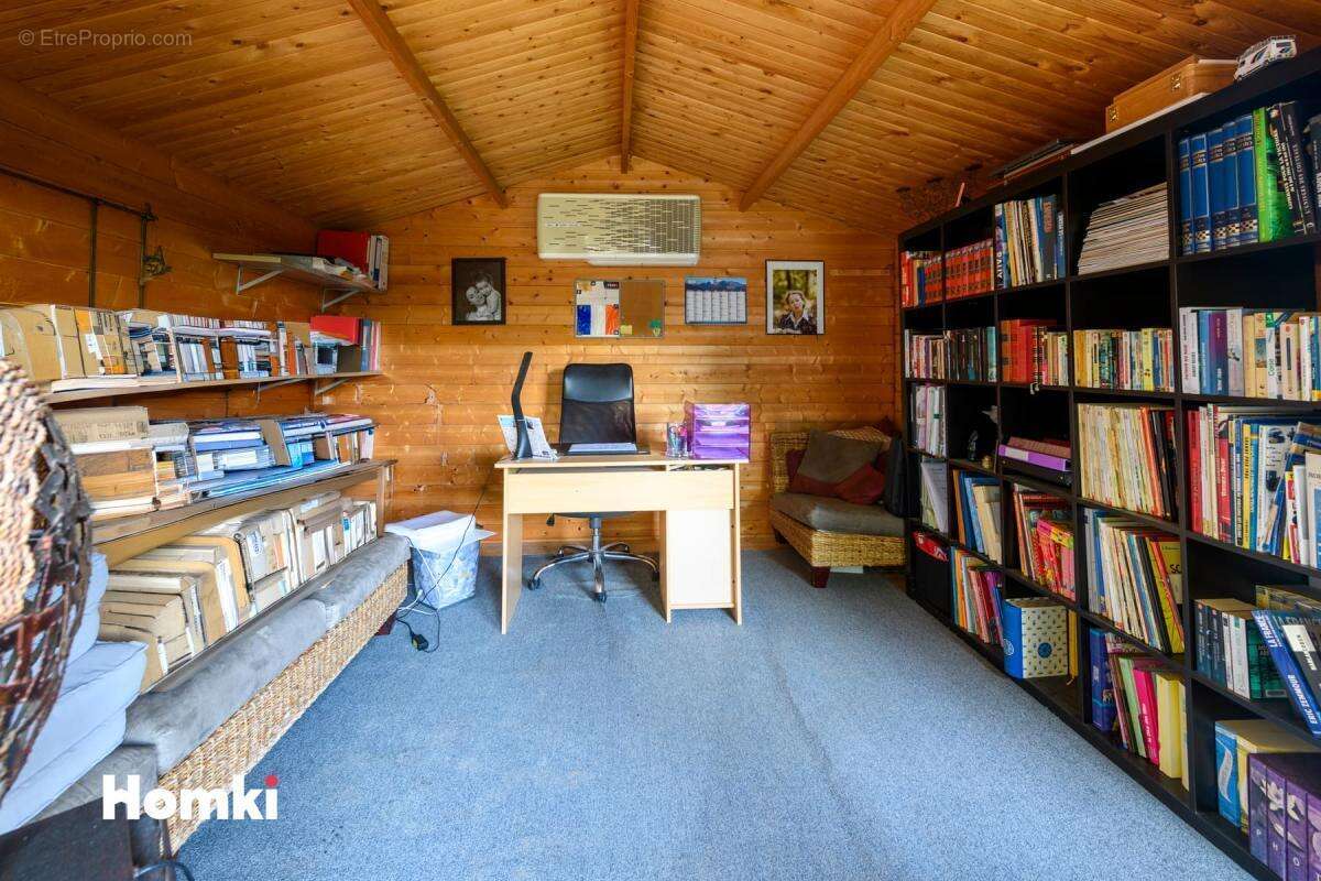 Villa 4 pièces de 100m² avec piscine piscine et garage sur Quissac - photo 8