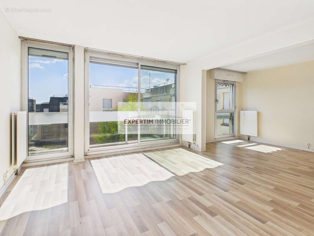 Appartement à VERSAILLES