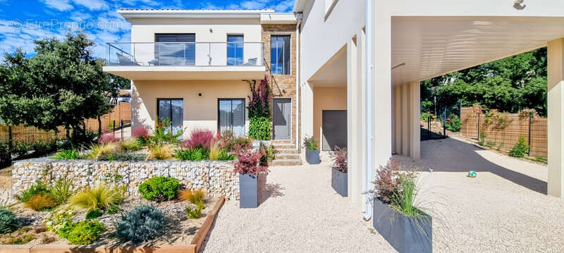 Maison à SAINT-GELY-DU-FESC