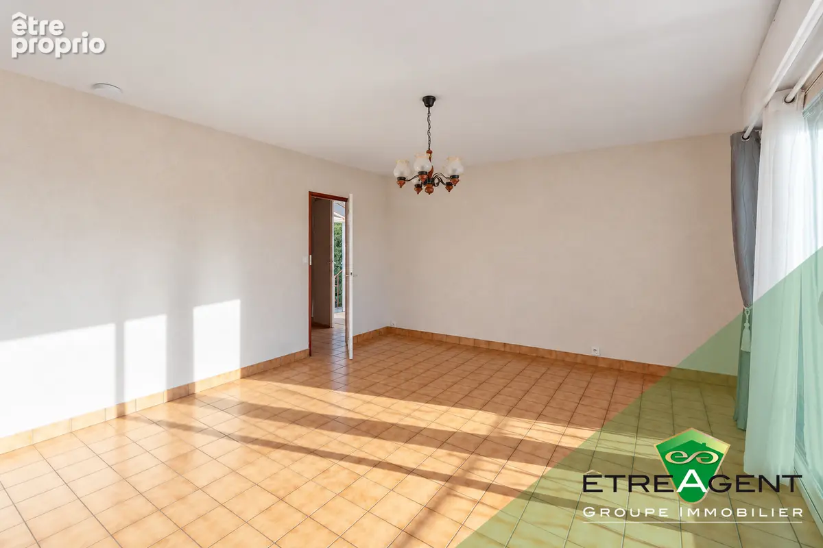 Maison VERNOUILLET - 85 m² - 3 chambres - photo 7