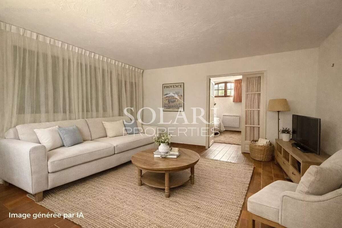 Maison à MANDELIEU-LA-NAPOULE