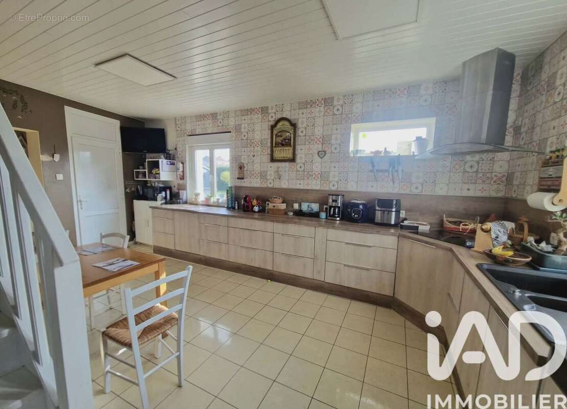 Photo 6 - Maison à VERMELLES