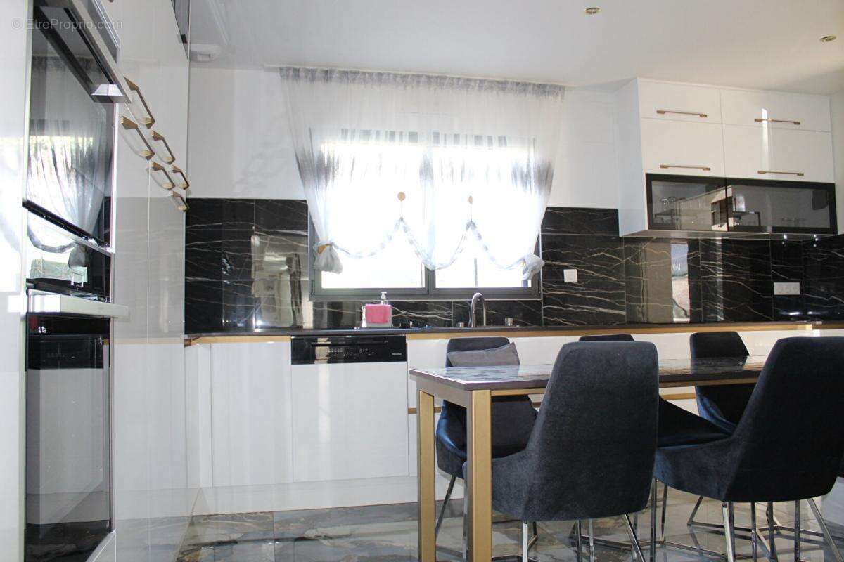 Maison à PLOUFRAGAN