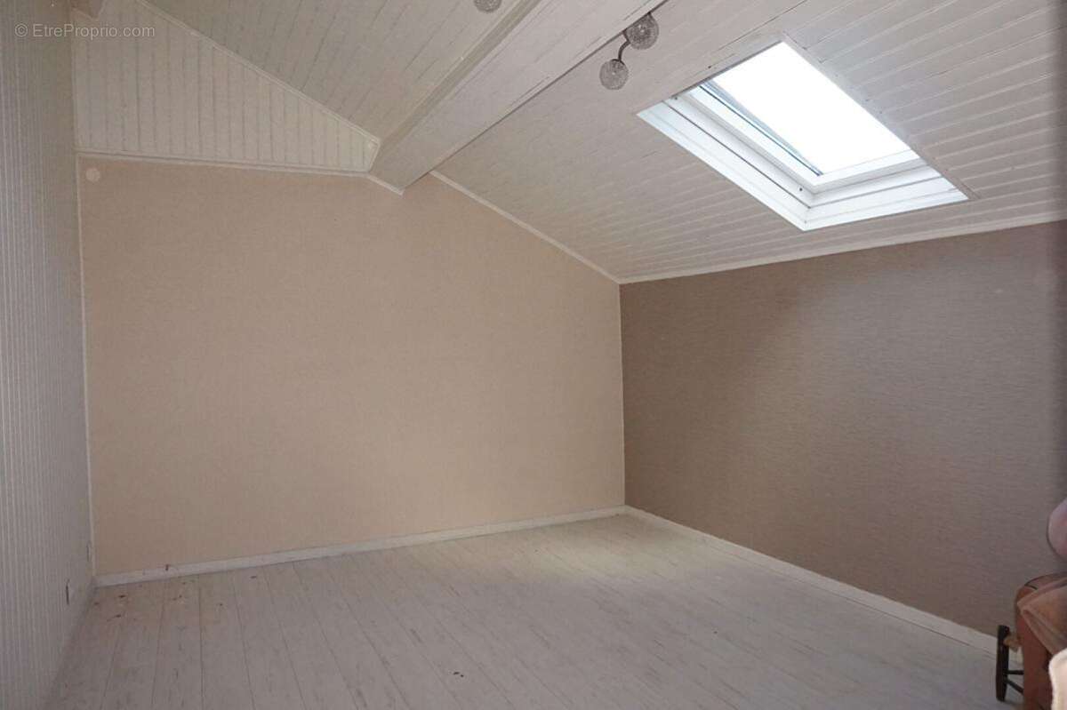 Maison à LA RICAMARIE