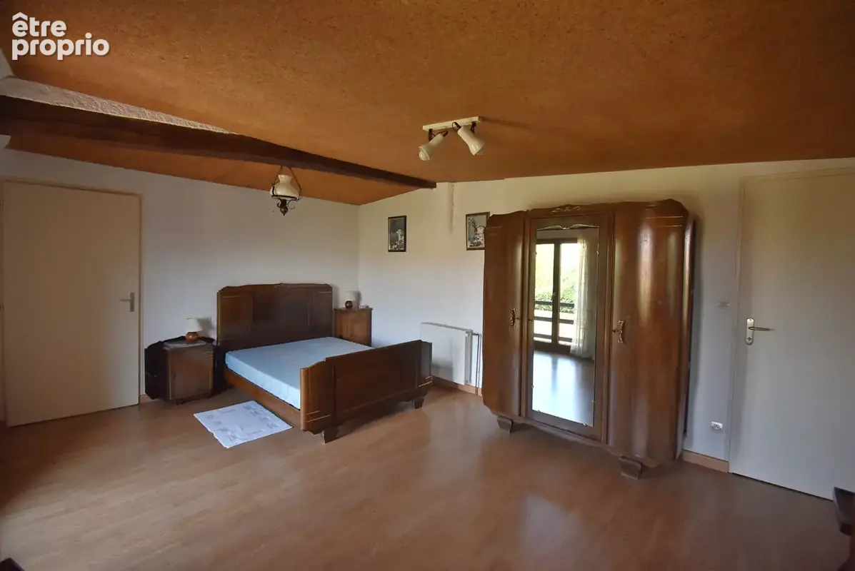 Maison de 7 pièces avec piscine - photo 11