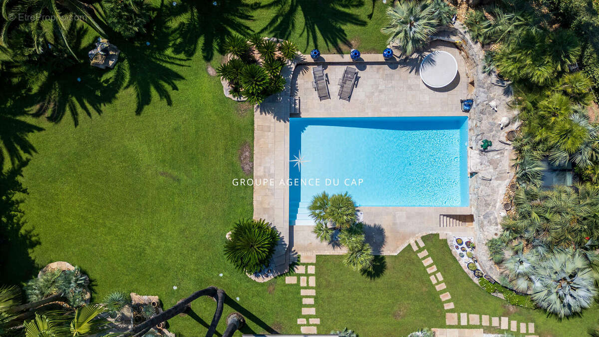 Magnifique villa en pierres au coeur des golfs avec piscine - photo 8