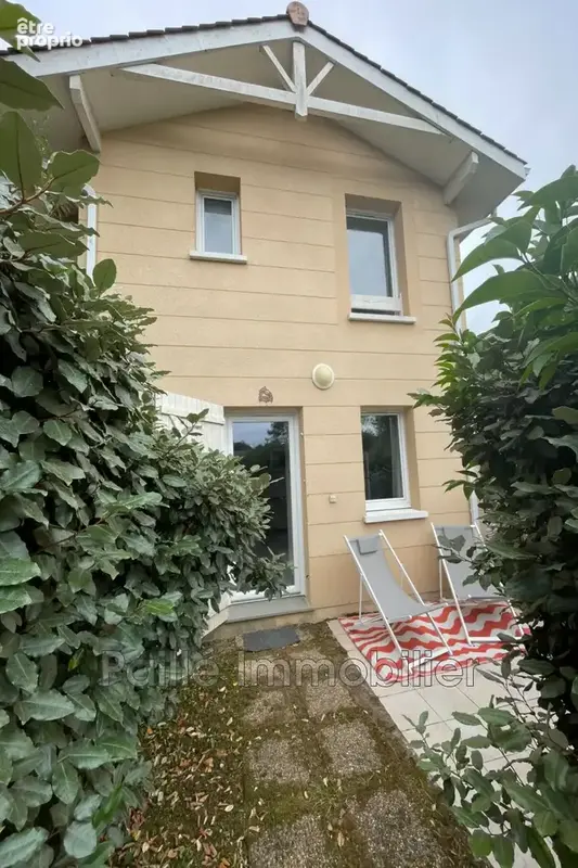Appartement à LE VERDON-SUR-MER