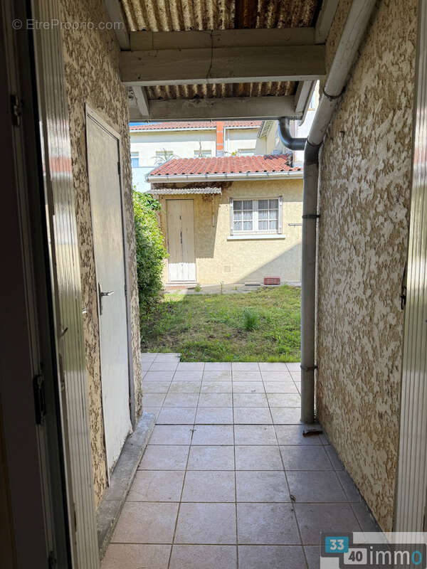 Maison à SALLES