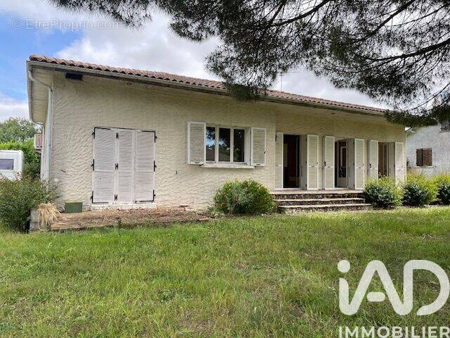 Photo 1 - Maison à SAINT-VIVIEN-DE-MEDOC