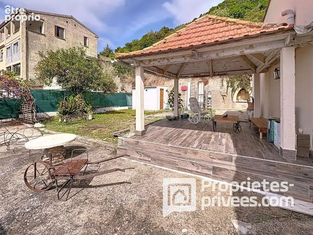 Maison totalement rénovée de 100 m² à Sari d'Orcino - photo 3