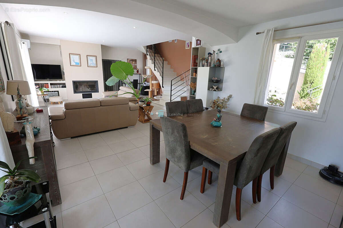Villa contemporaine avec piscine et bel vue mer 130 m² - photo 10