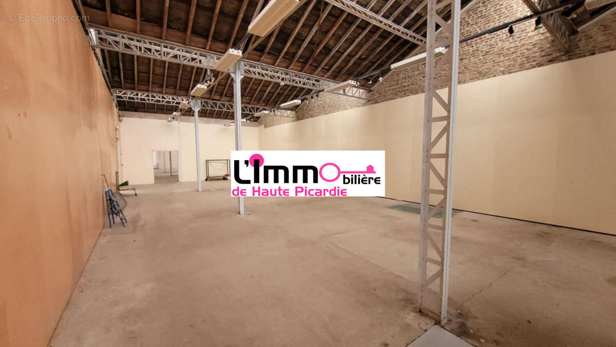 Commerce à ROSIERES-EN-SANTERRE