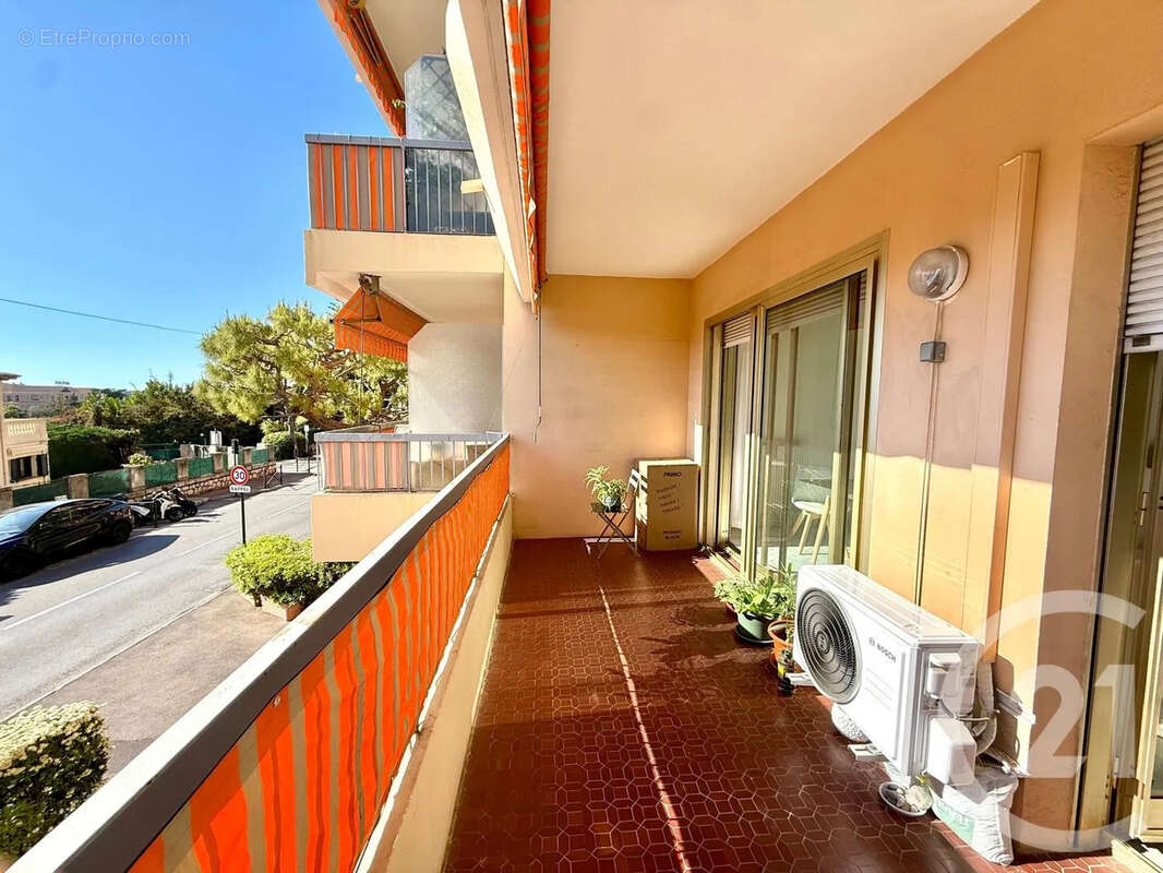Appartement à BEAULIEU-SUR-MER