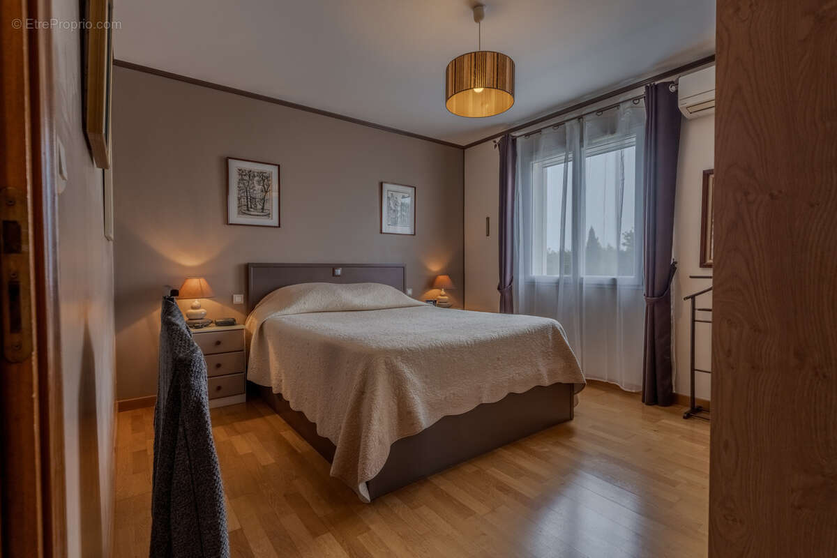 Maison à HAUTEFAGE-LA-TOUR