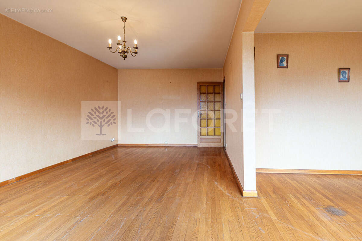 Agence immobiliere laforet - "pissenlit" - annecy le veiux - secteur clarines - appartement t4 de 99,57m² - dernier etage - terr - photo 5