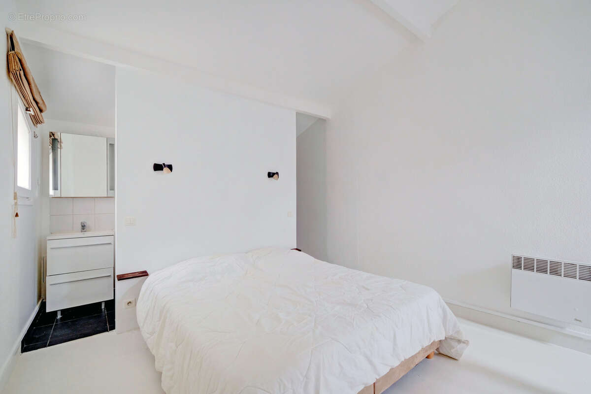 Appartement à PARIS-4E