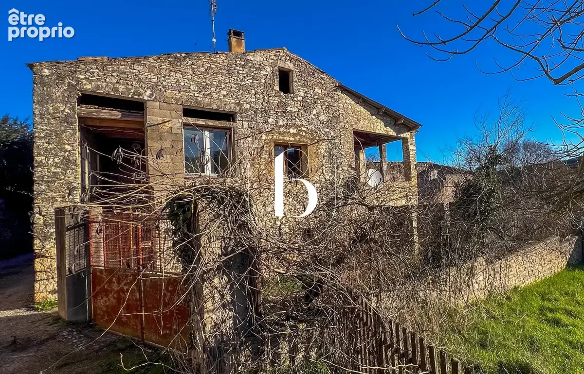 Maison en pierre avec terrain entre Uzès et Goudargues - photo 1