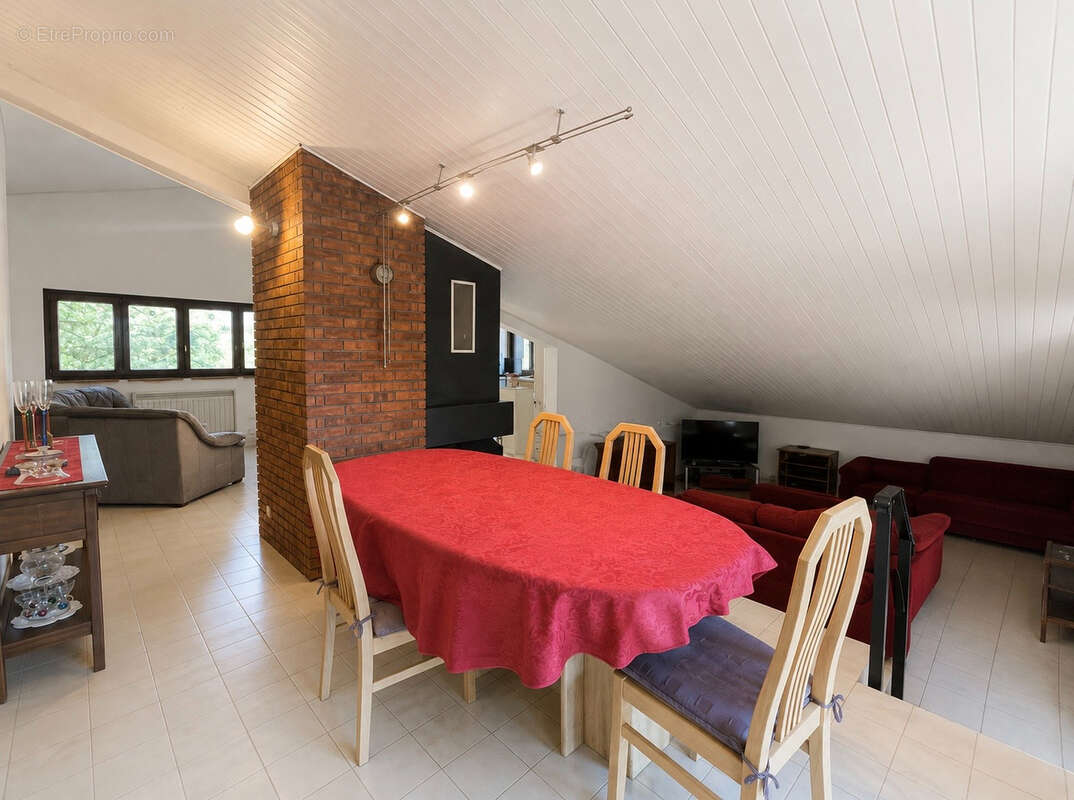 Maison 126 m² - 2 chambres + possibilité 3e chambre - Terrain 4 500 m² - SAINT-JULIEN-EN-SAINT-ALBAN - photo 7