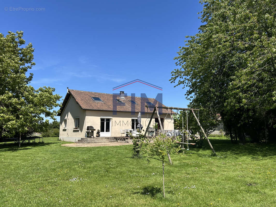Maison 140 m² à Saint-Saens  - photo 13