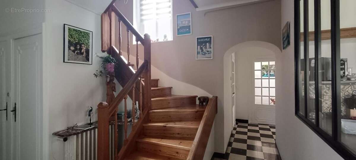 Maison à AIGREFEUILLE-D&#039;AUNIS