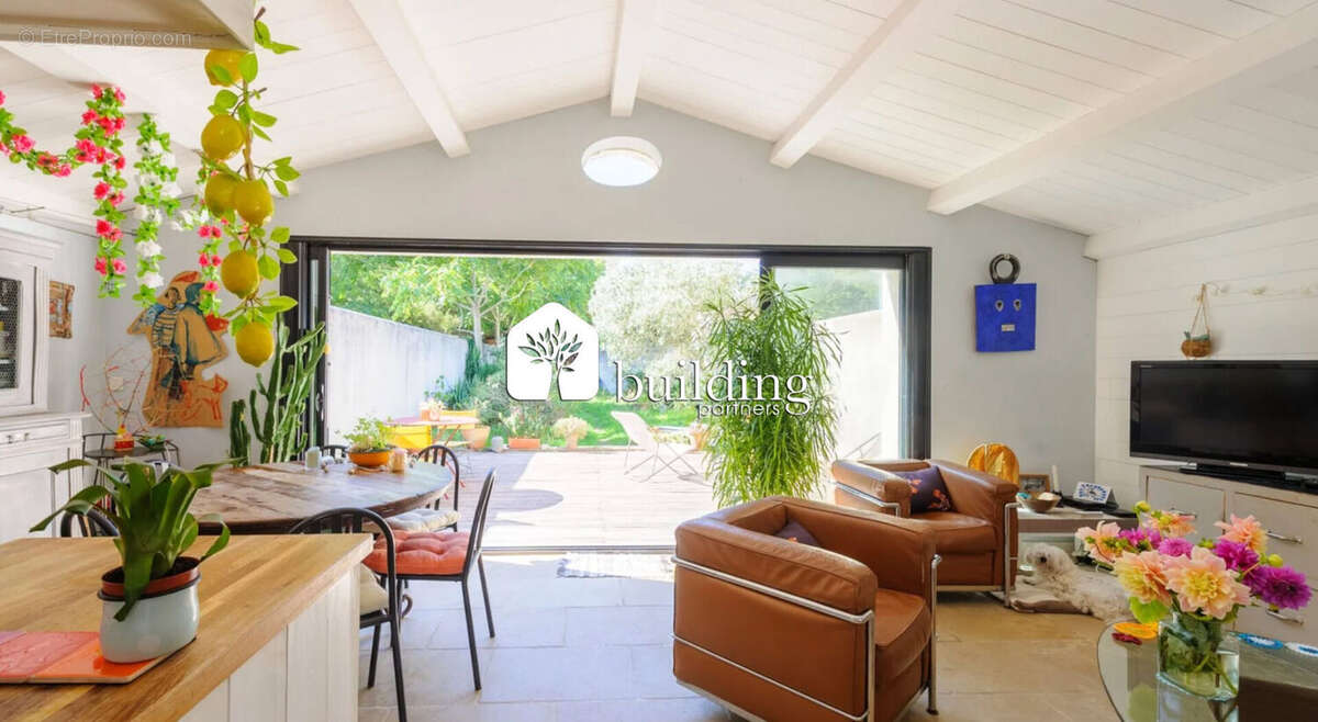 La Couarde-sur-Mer - Maison 5 pièces 125 m² avec 220 m² de jardin - photo 9