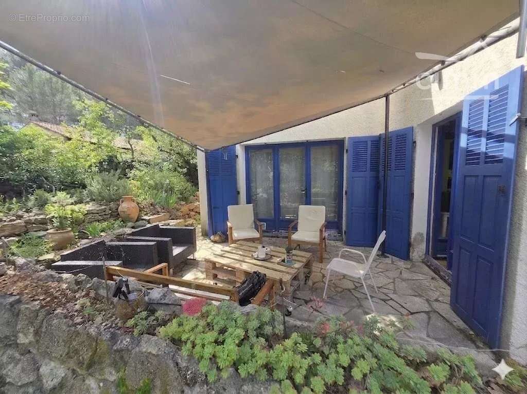 Maison à TRANS-EN-PROVENCE