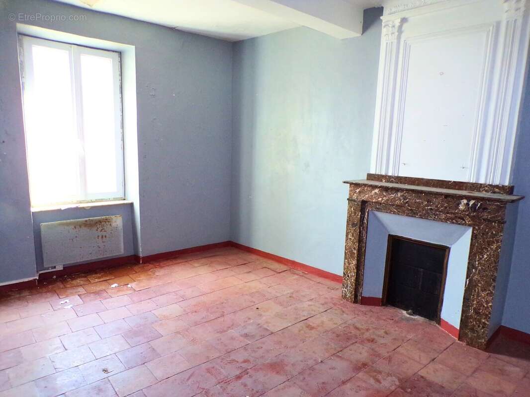 Maison à LA LIVINIERE