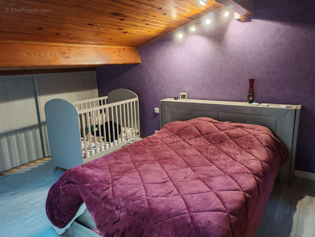 Maison à LISLE-SUR-TARN