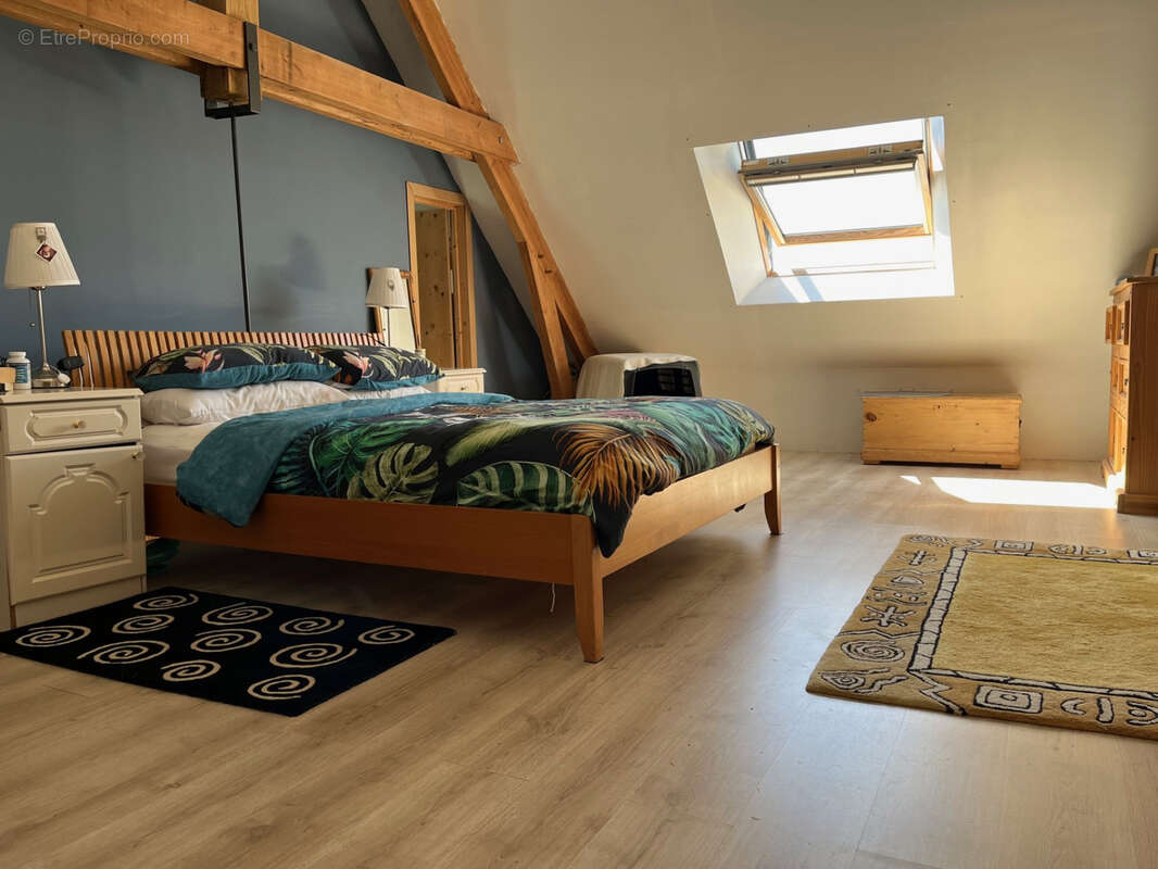 Maison à COUSSAC-BONNEVAL