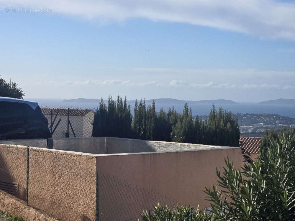 Appartement à LA CROIX-VALMER