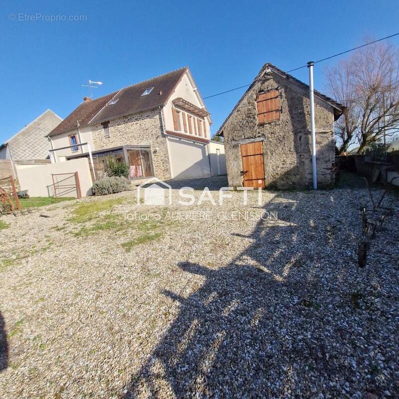 Photo 1 - Maison à FRESSELINES