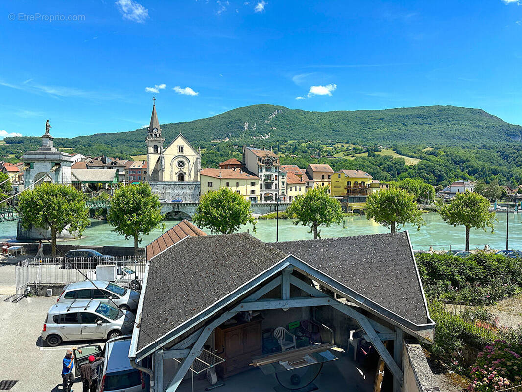 Appartement à SEYSSEL