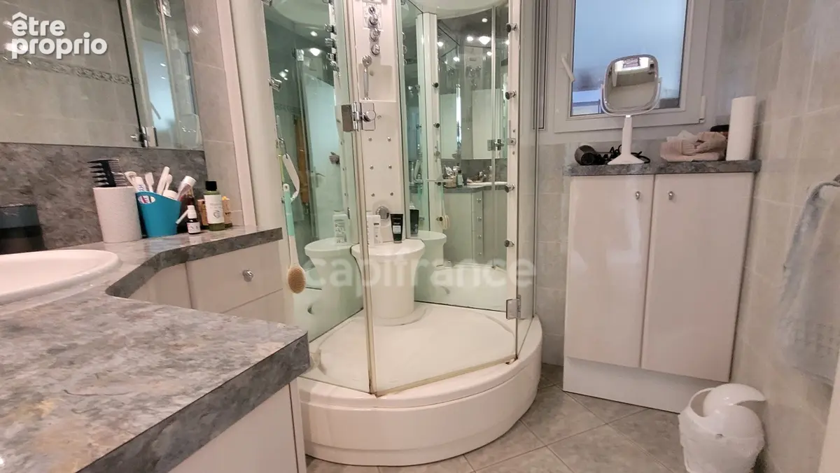 Maison individuelle à vendre 5 pièces SAINT EVARZEC (29) de 115 m2 avec 4 chambres - photo 11