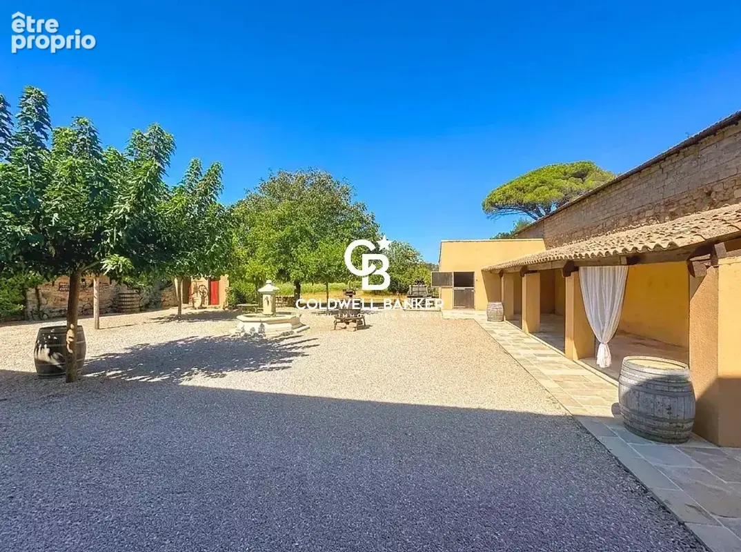 Château Les Apiès : Exclusivité d'un Actif Viticole et Foncier Intégré - photo 8