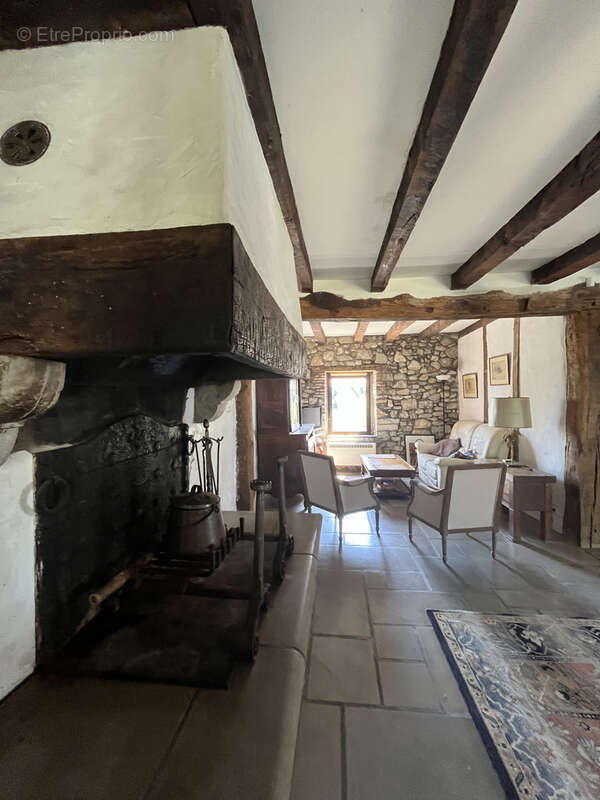 Maison à MOUGUERRE