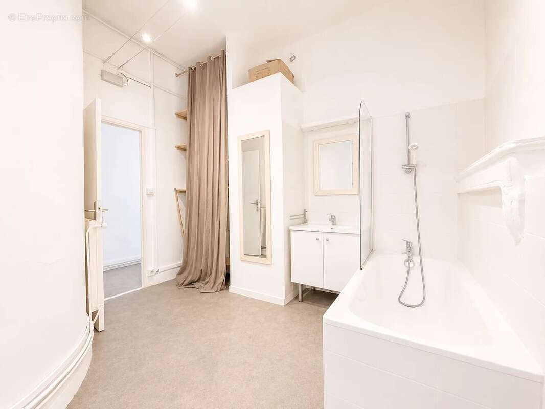 Appartement à LYON-1E