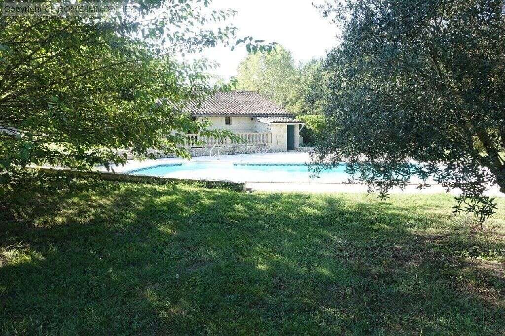 Maison à CASTELJALOUX