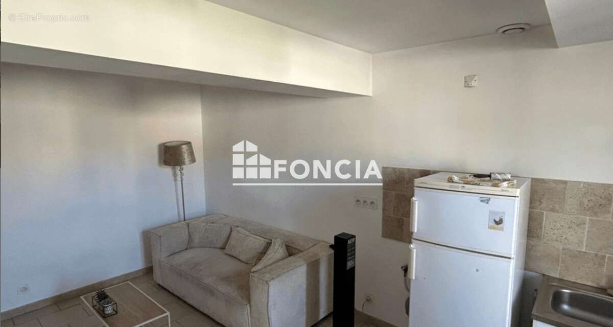 EXCLUSIVITE Carpentras centre-ville – Immeuble de rapport de 250 m² avec 3 appartements loués - photo 2