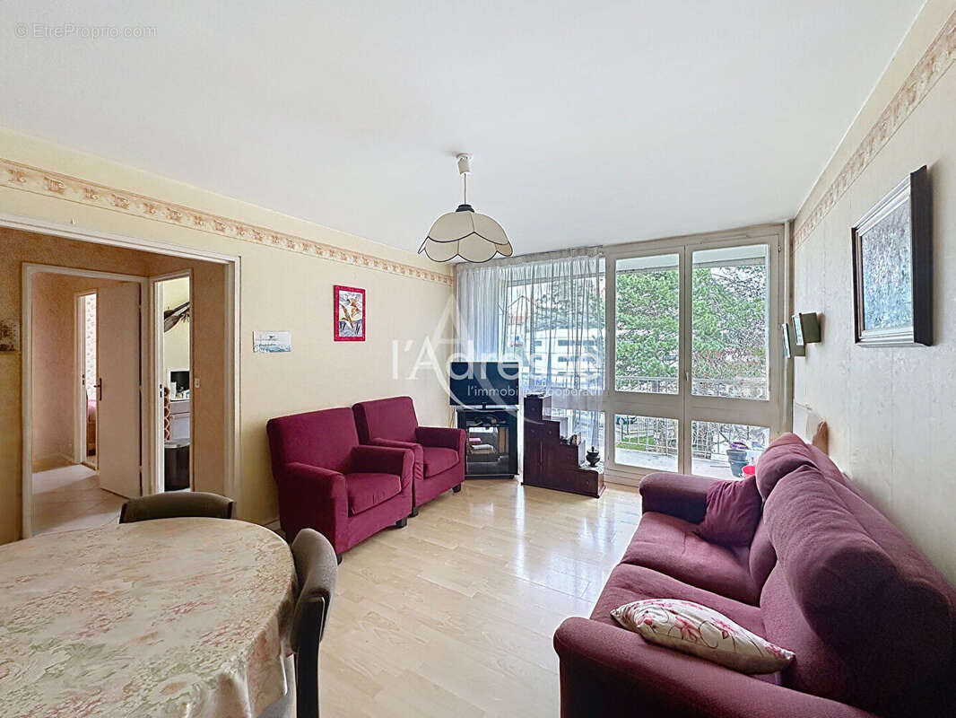 Appartement à CHELLES